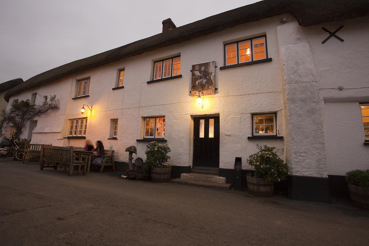 Duke Of York Dolton Exterior photo