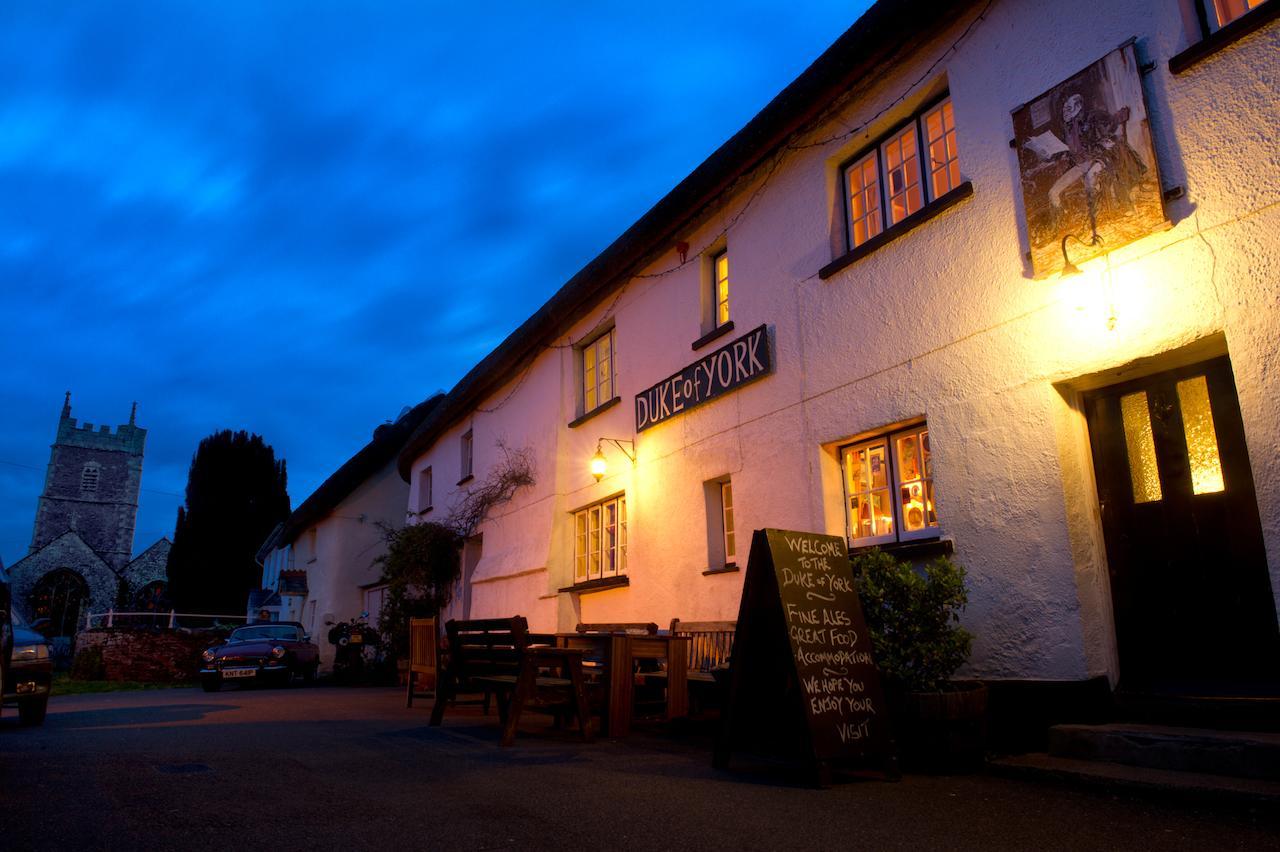 Duke Of York Dolton Exterior photo