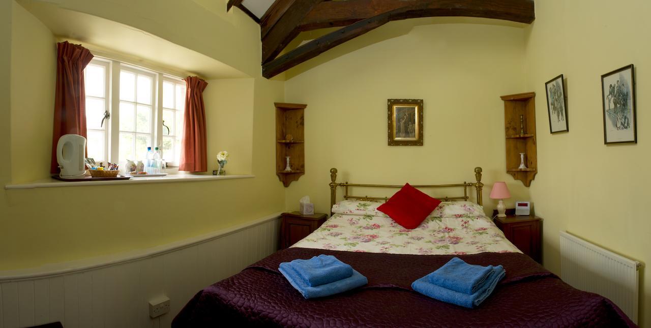 Duke Of York Dolton Room photo